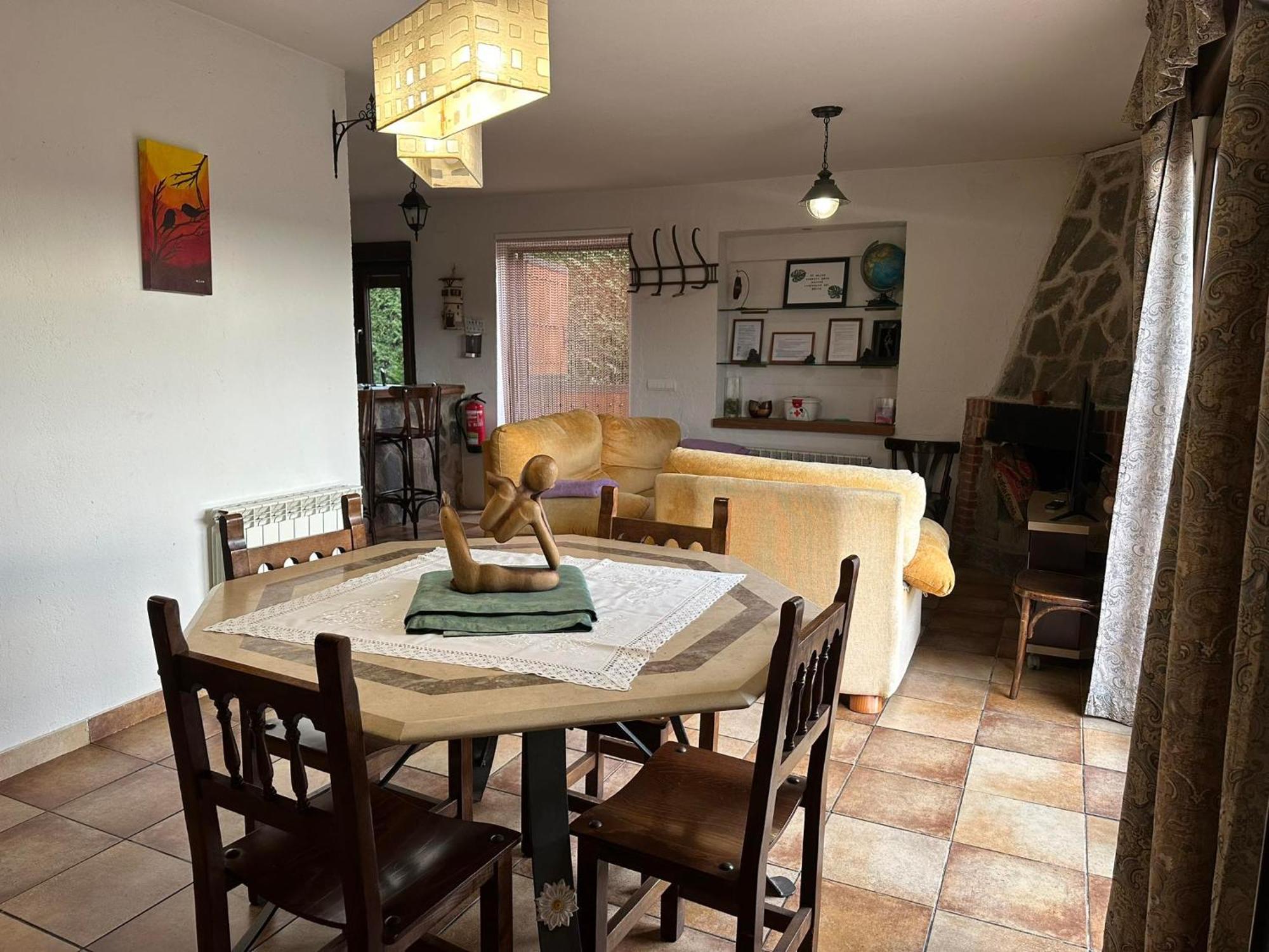 La Serrada Vivienda De Uso Turistico El Nido旅馆 外观 照片
